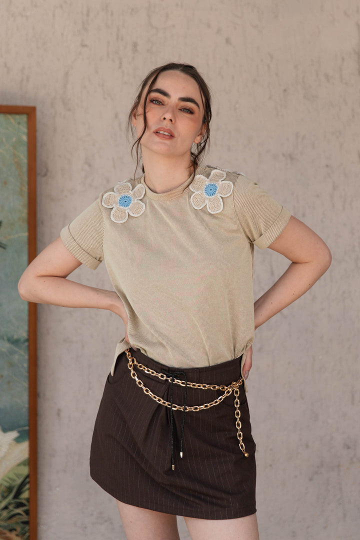 Top Daisy Sand, top en poliéster