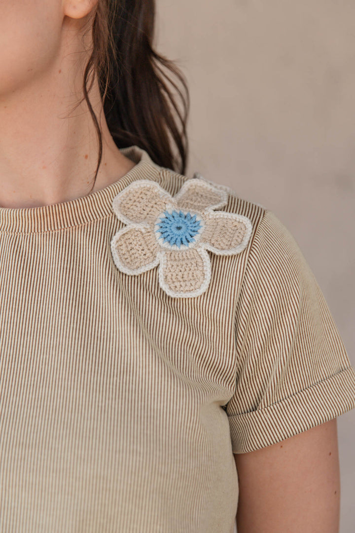 Top Daisy Sand, top en poliéster