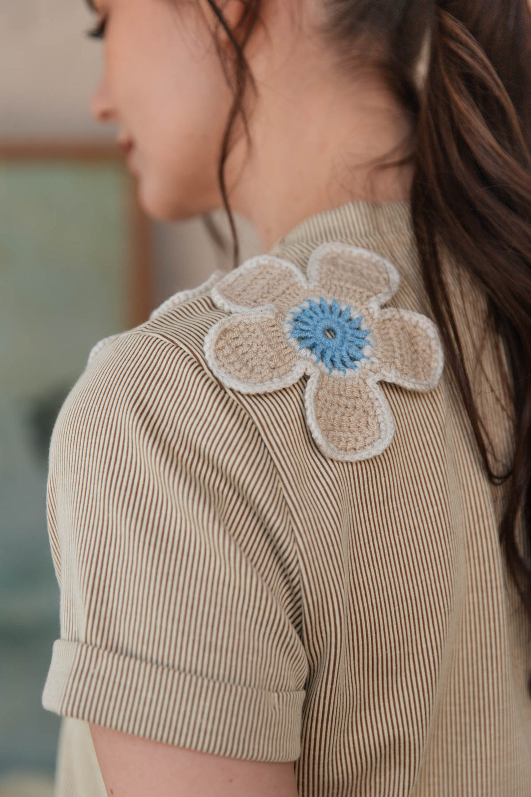 Top Daisy Sand, top en poliéster
