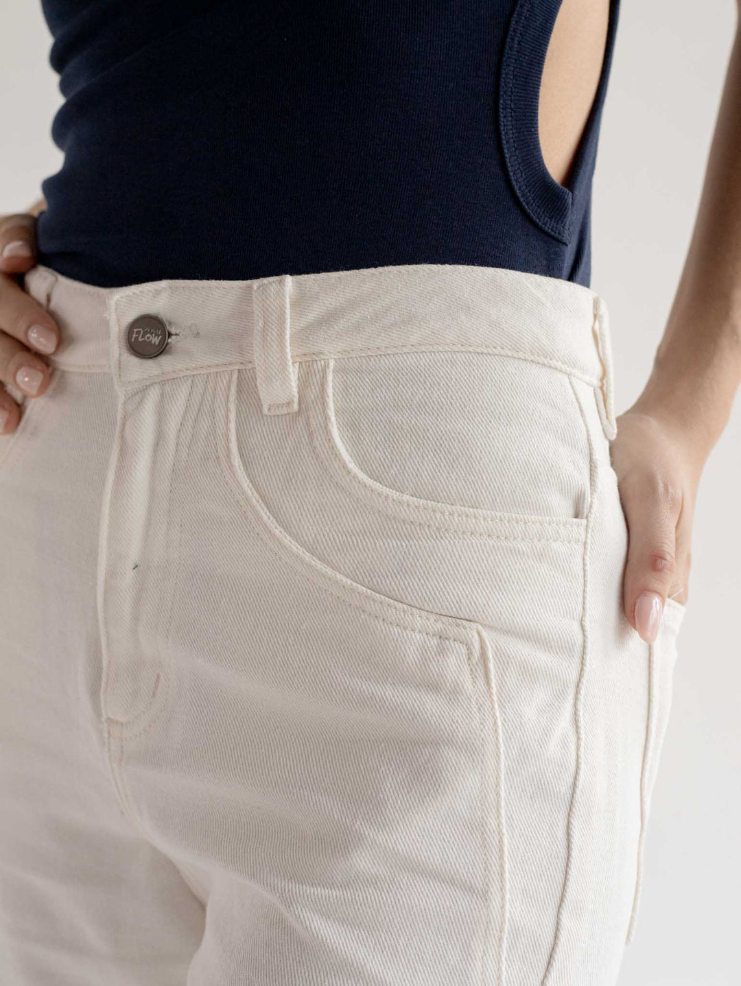 Jean Pockets Off White