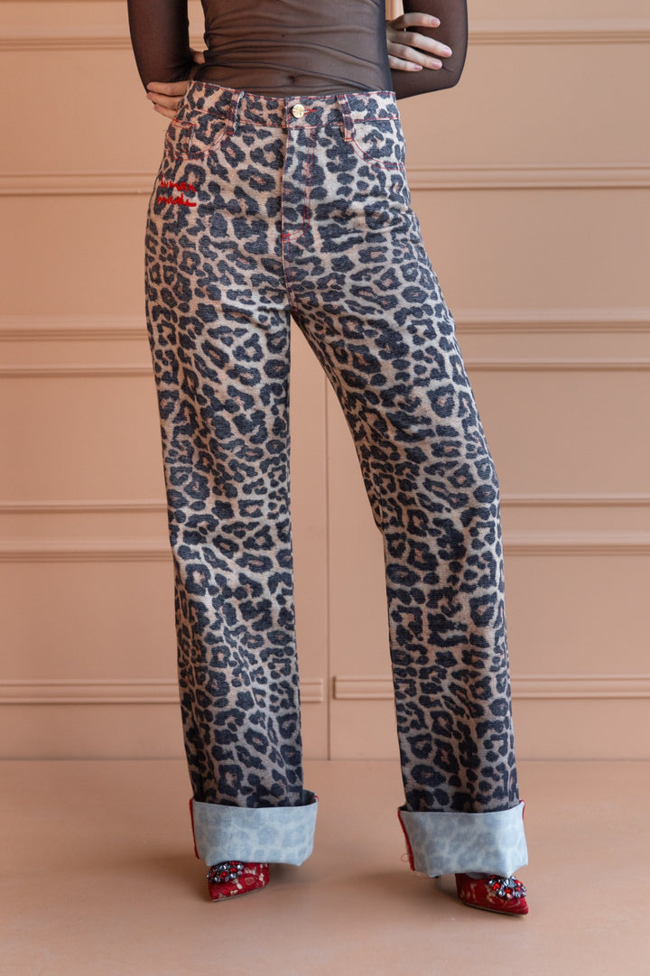 Jean Wild Amore