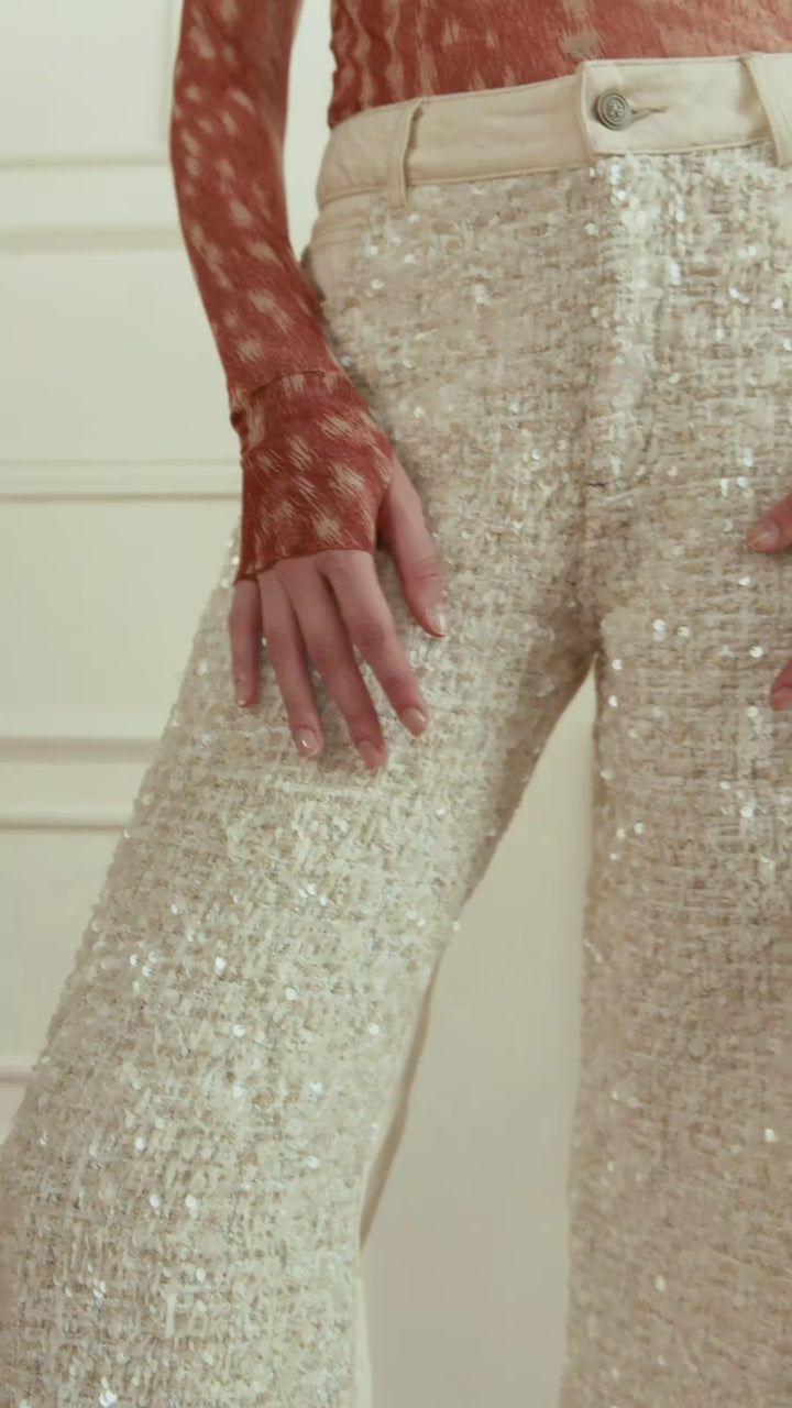 Jean Glow Ivory